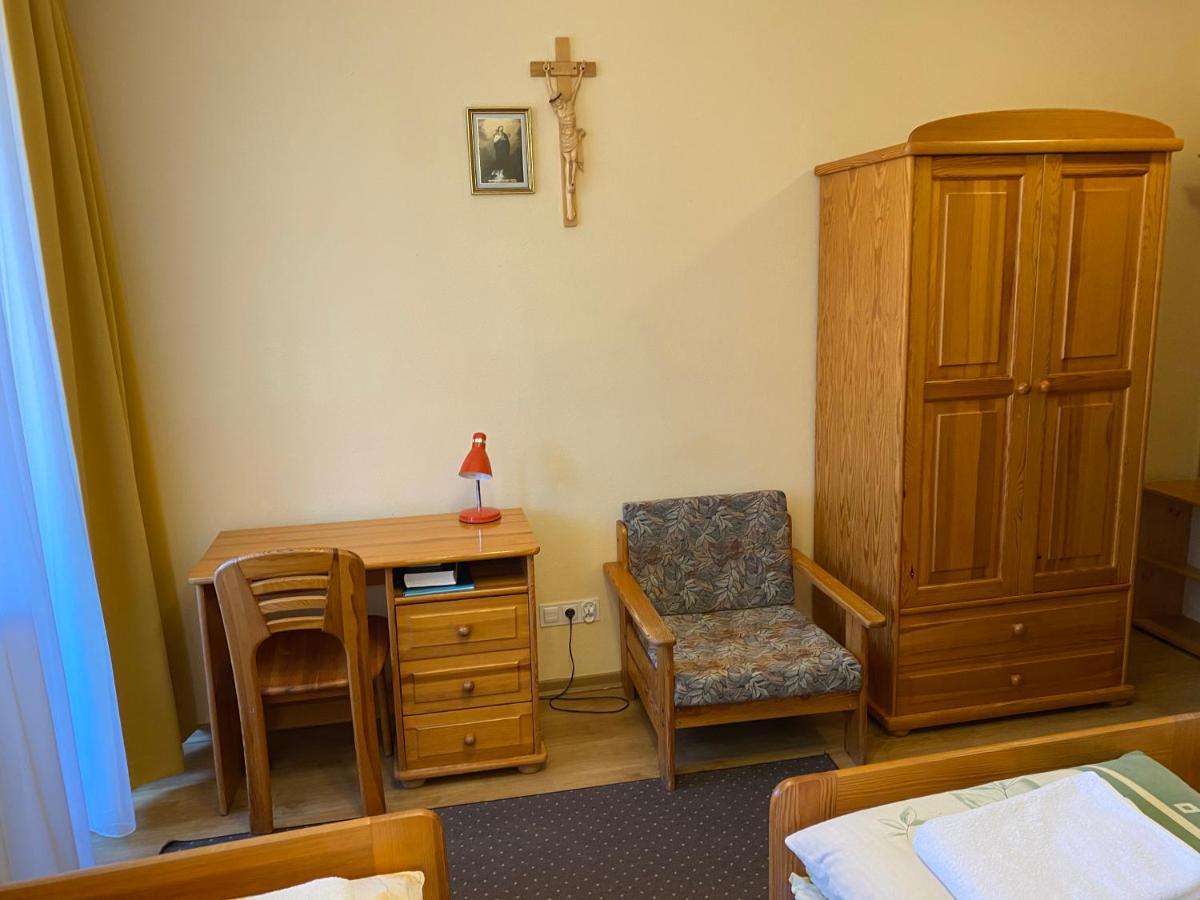Osrodek Gwiazda Morza Bed & Breakfast Grzybowo  Exterior photo