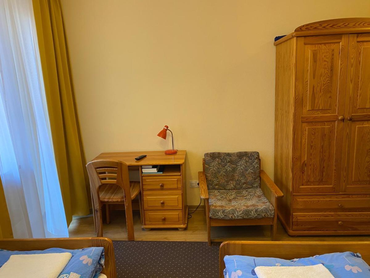 Osrodek Gwiazda Morza Bed & Breakfast Grzybowo  Exterior photo