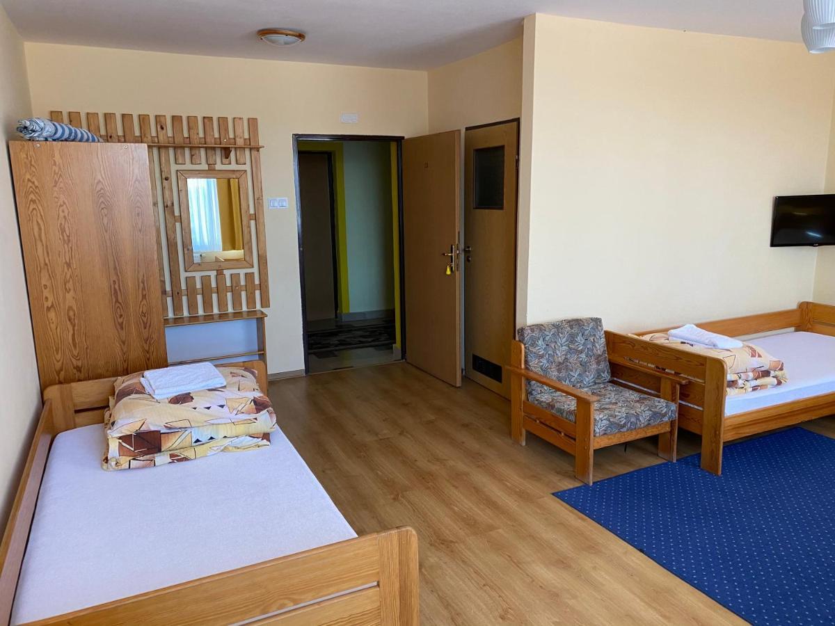 Osrodek Gwiazda Morza Bed & Breakfast Grzybowo  Exterior photo